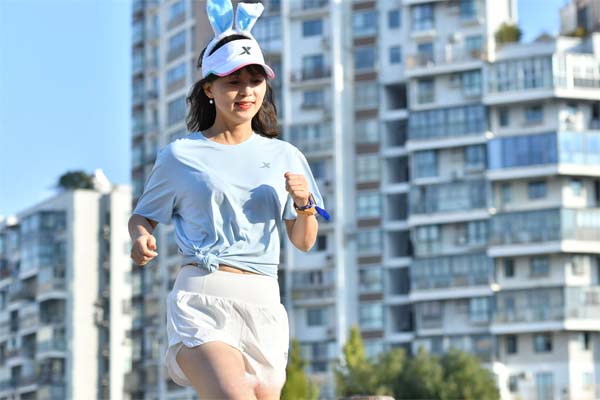 上海社区花园运动：钢筋森林里如何长出新邻里关系